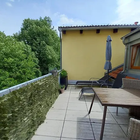 579 Pod Hrazi * Český Krumlov